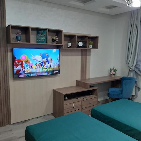 Appartement Pour Familles En Residence Avec Piscine Et Wifi Marrakesh Extérieur photo