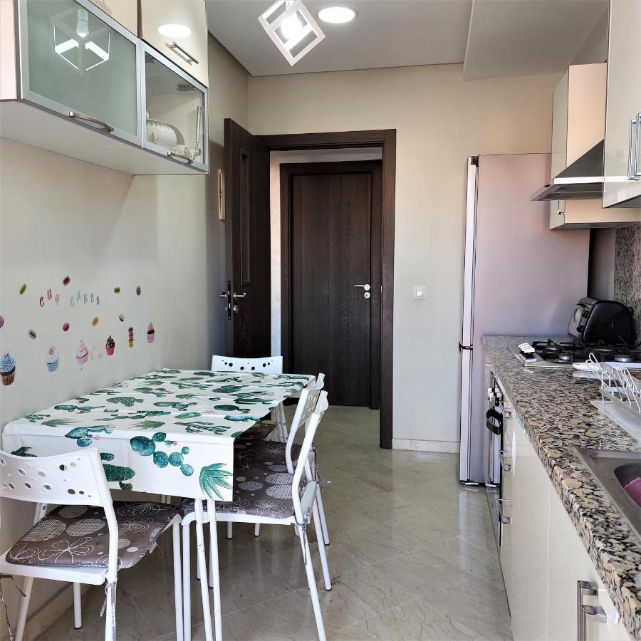 Appartement Pour Familles En Residence Avec Piscine Et Wifi Marrakesh Extérieur photo