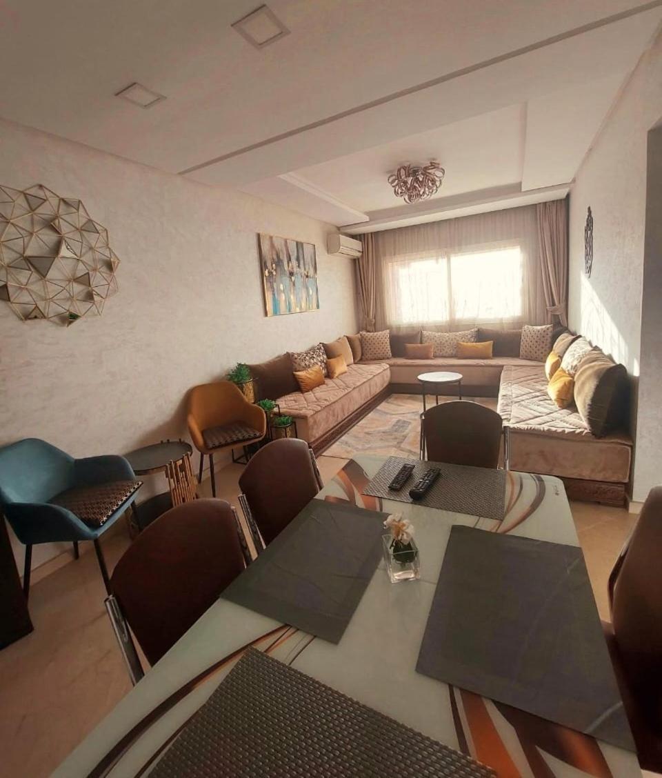 Appartement Pour Familles En Residence Avec Piscine Et Wifi Marrakesh Extérieur photo